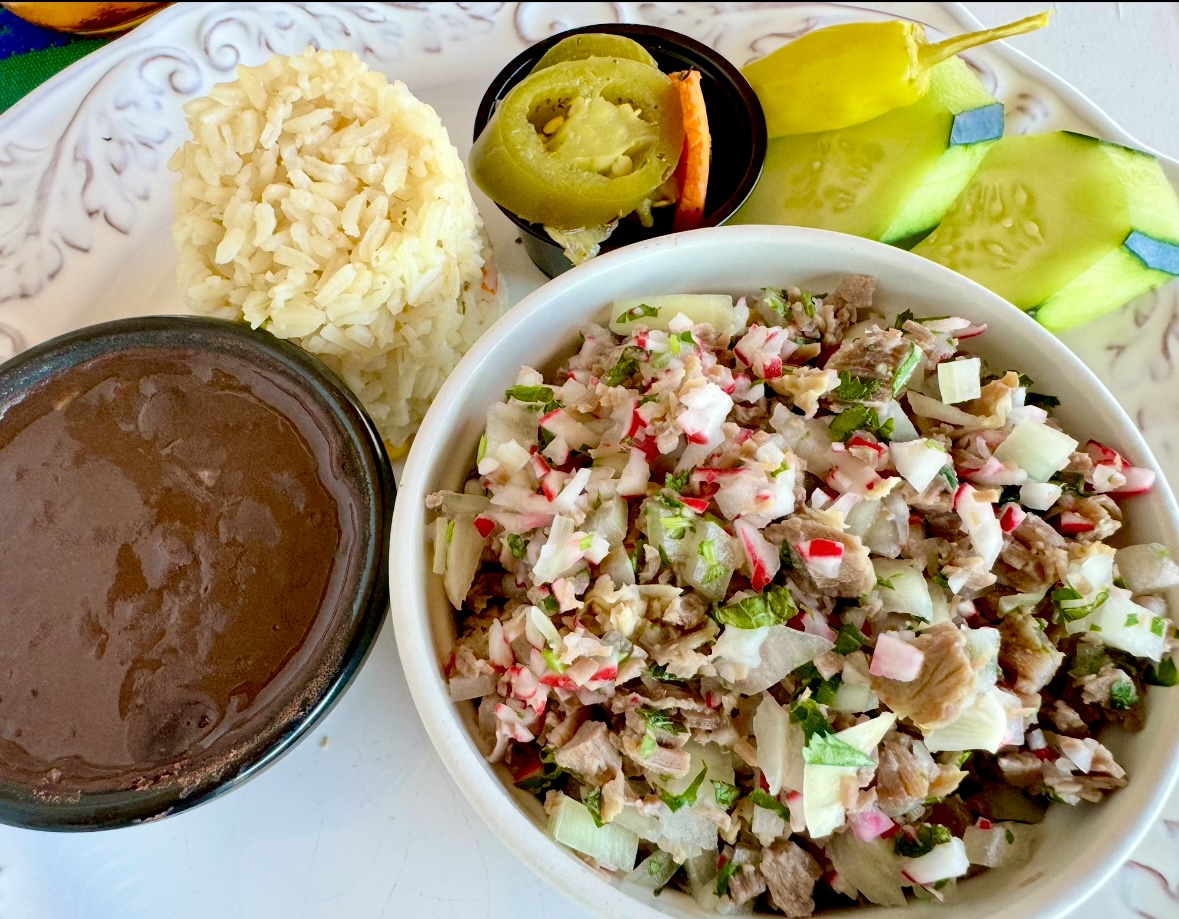 What Makes Guatemalan Cuisine So Unique? A Cultural Food Tour