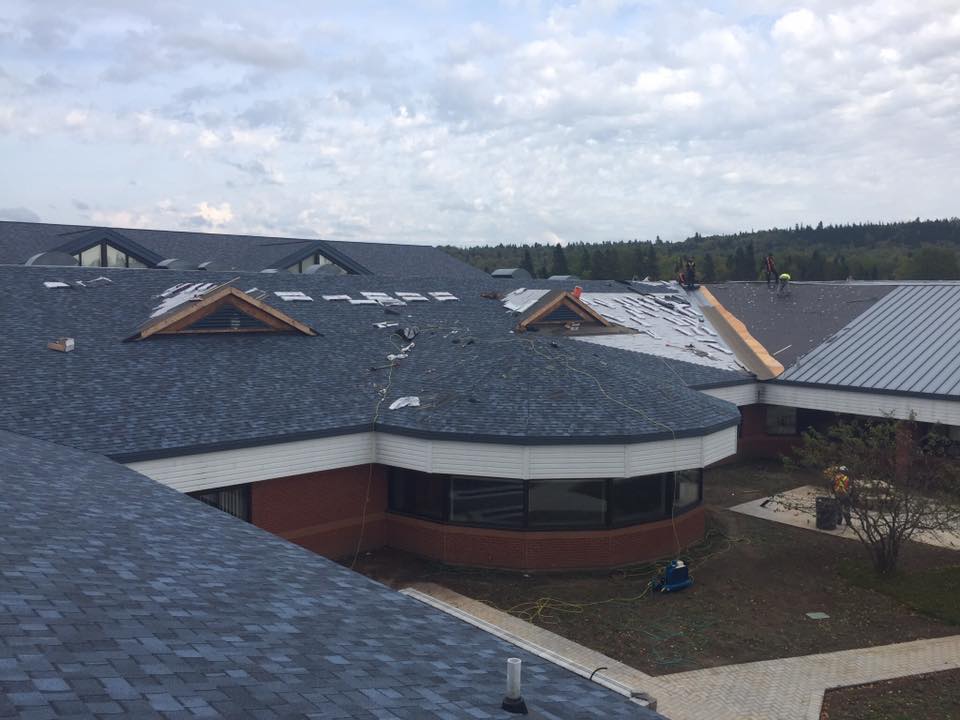 roofing contractor in Calgary